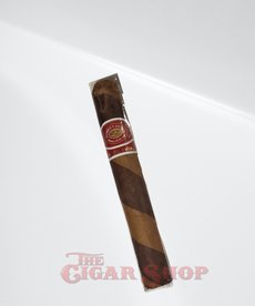 Romeo y Julieta Romeo y Julieta Reserva Real Twisted Toro 6x54