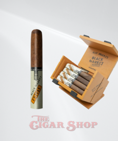 Black Market Esteli by Alec Bradley Diamond Toro 6x52