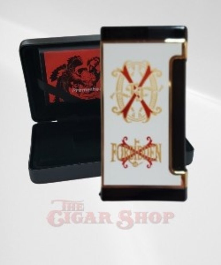 FuenteFuente OpusX Ultimo X Rare Black LE 2024 Triple Torch - White