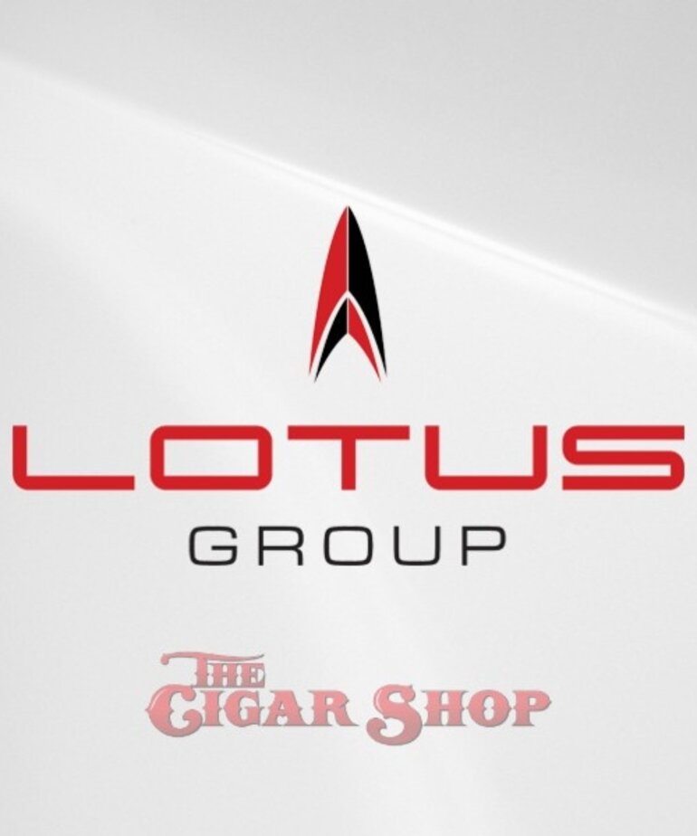 Lotus CEO Triple Flame Torch lighter - Black