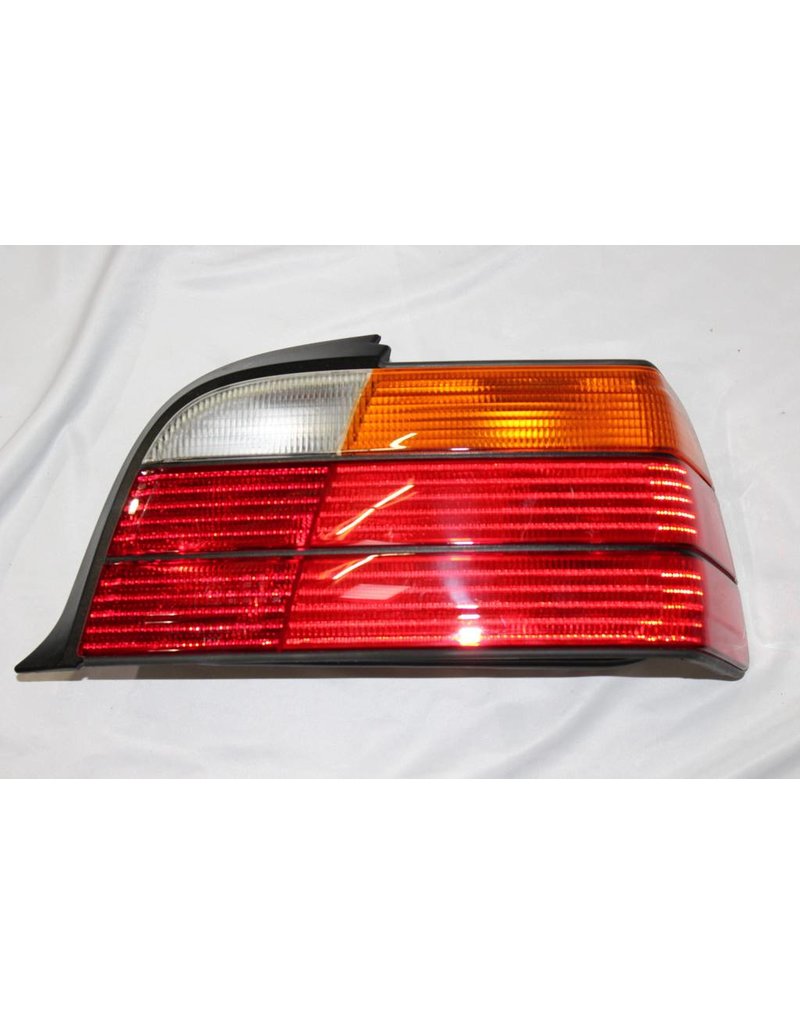 Tail light right for BMW 3 series E-36 (also fit M3)