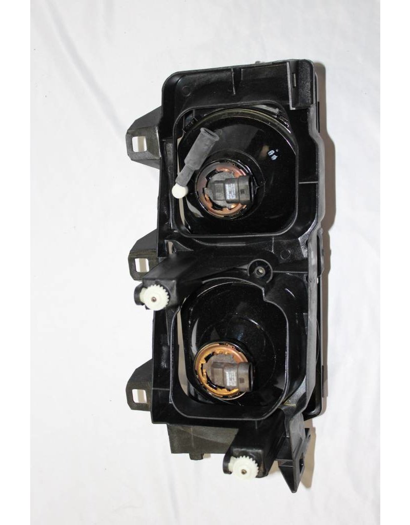 BMW Headlight left for BMW 3 series E-36 (will also fit M3)