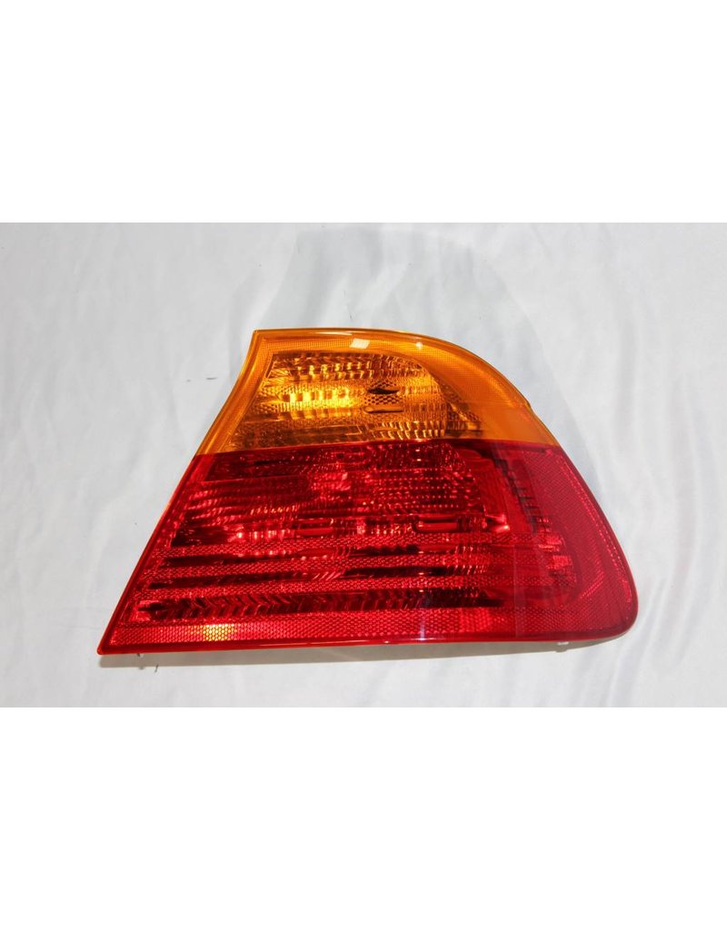 BMW Rear light in the side panel, right for BMW 3 series E-46