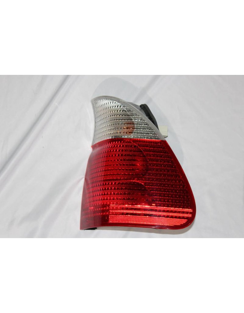 BMW Rear light in the side panel,white right for BMW X5 E-53