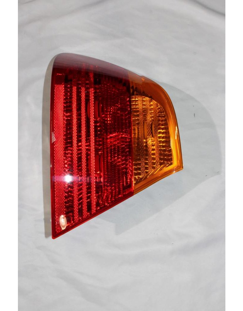 BMW Rear light in the side panel, left for BMW 3 series E-46 up to 2003
