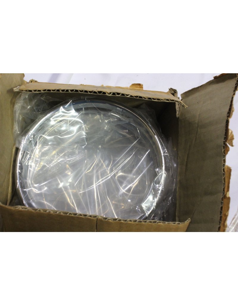 BMW Glass holding frame
