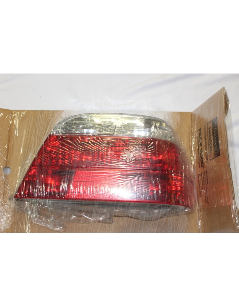 OEM Right rear light, white turn indicator for BMW 7 series E-38