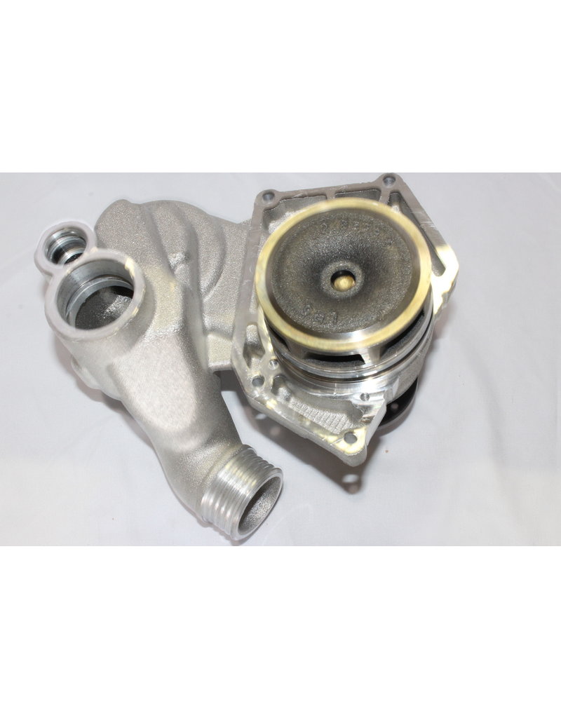 BMW Water pump for BMW 7 series E-32