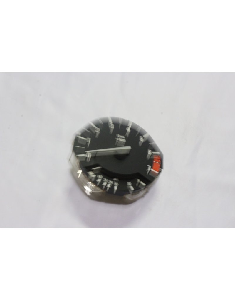 BMW RPM counter with fuel consumption gauge for BMW E-34 and E-32