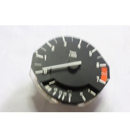 BMW RPM counter with fuel consumption gauge for BMW E-34 and E-32