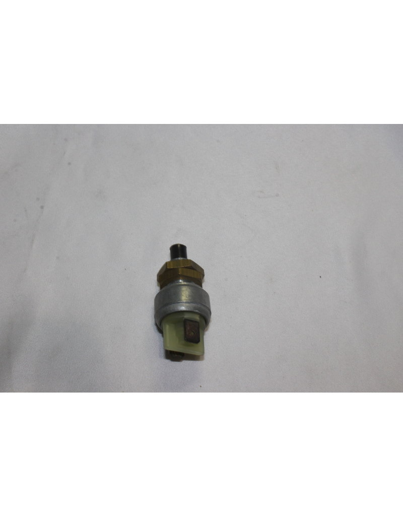 OEM Sensor de luz de freio para BMW E-34 E-32