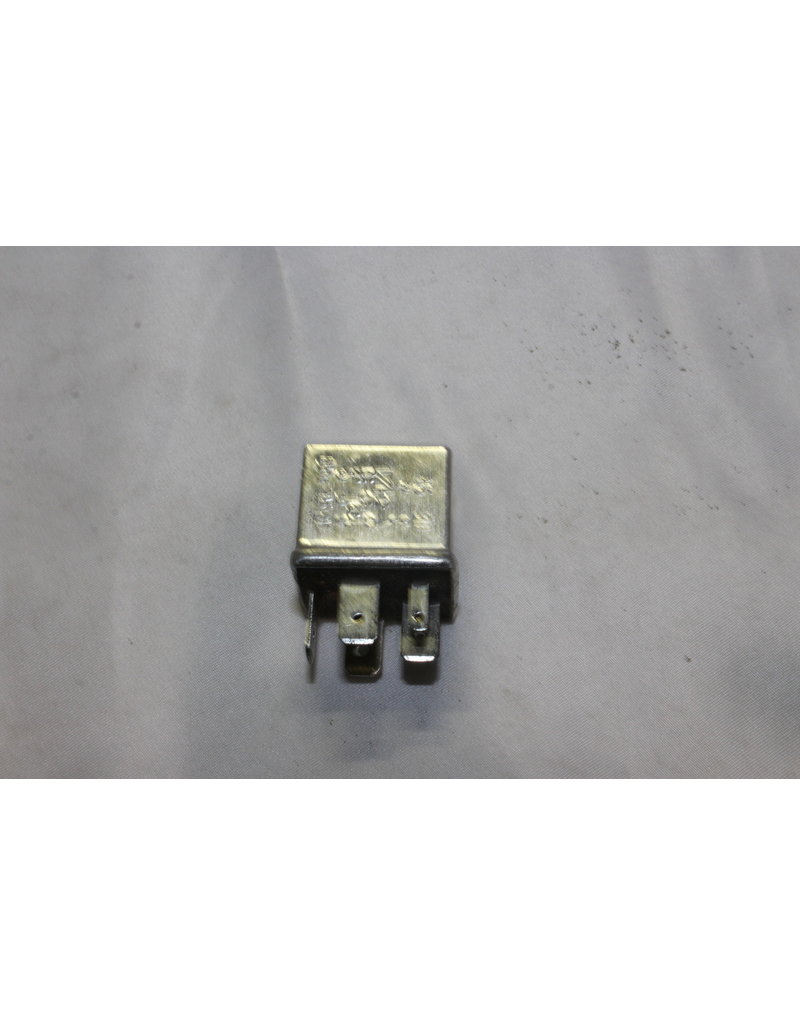 Relay para BMW E-21 E-30 E-12 E-28 E-34 E-24 E-23