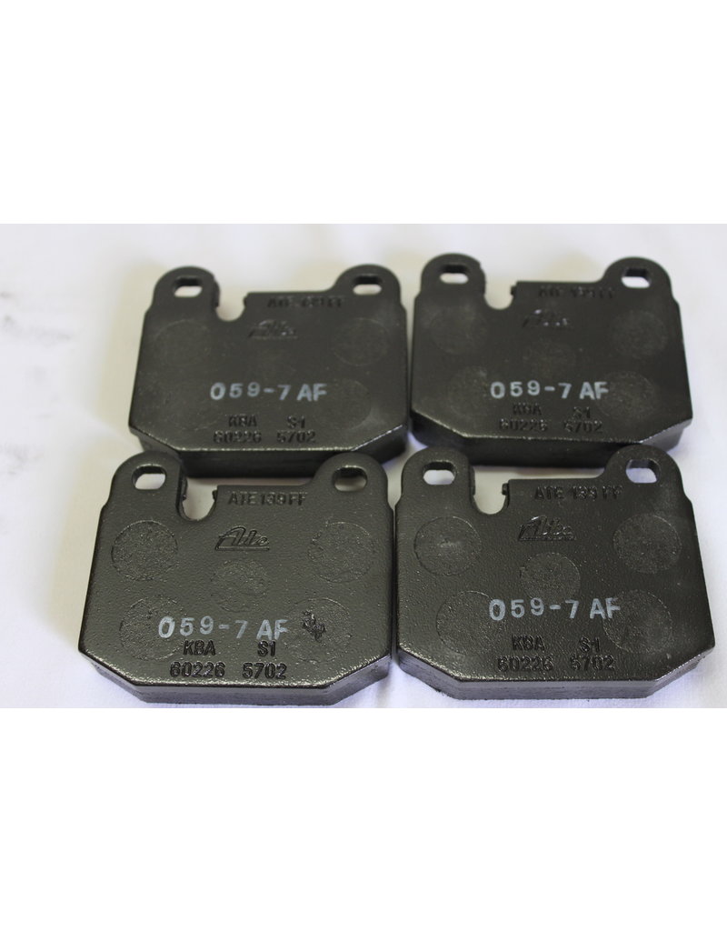 Front brake pads for BMW 3 series E-21 M1
