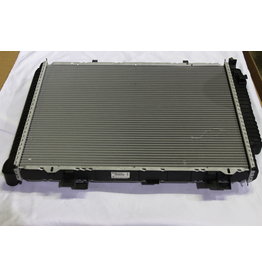 Mercedes-Benz Genuine Radiator For Mercedes Benz W210 E430 4.3L v8