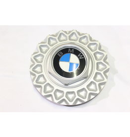 BMW Genuine wheel hub cap for BMW E-24 E-32 E-34