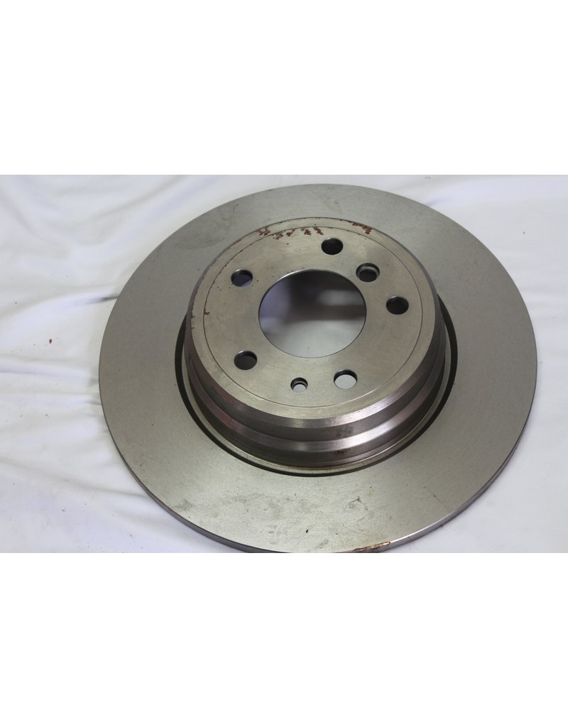 Brake rotor rear for BMW E-31 E-32 priced each