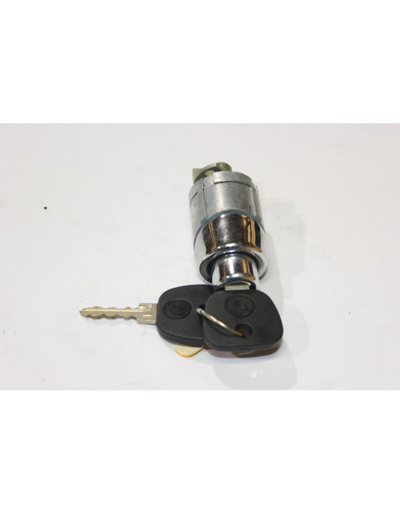 BMW Trunk lid lock with key for BMW 7 series E-23