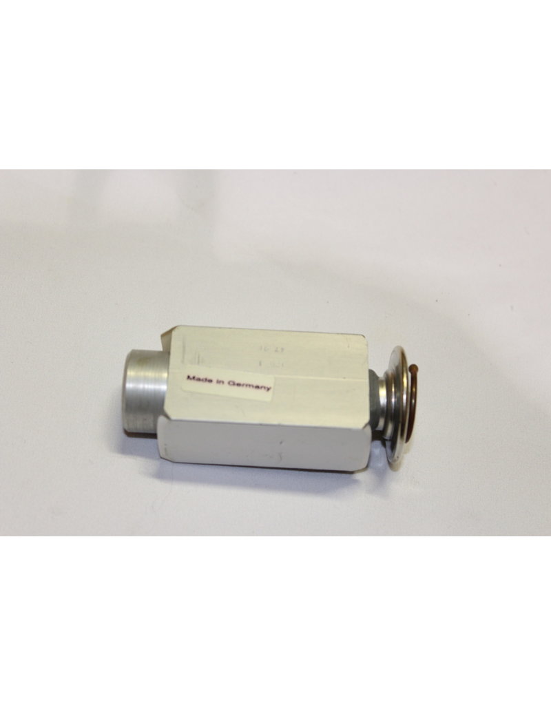 BMW A/C expansion valve for BMW Z3 328i 740iL 323i 740i M3 318i