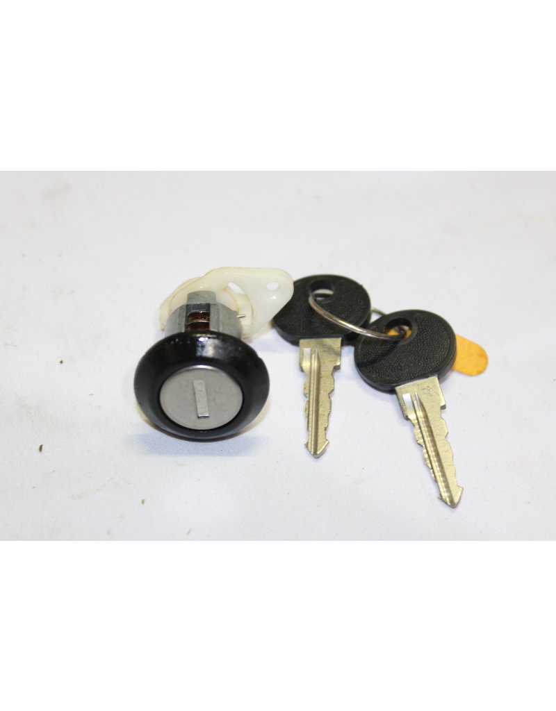 BMW Front door right side catch with key for BMW 5 series E-28