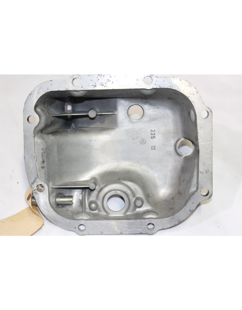 BMW Final drive cover for BMW 7 series E-23