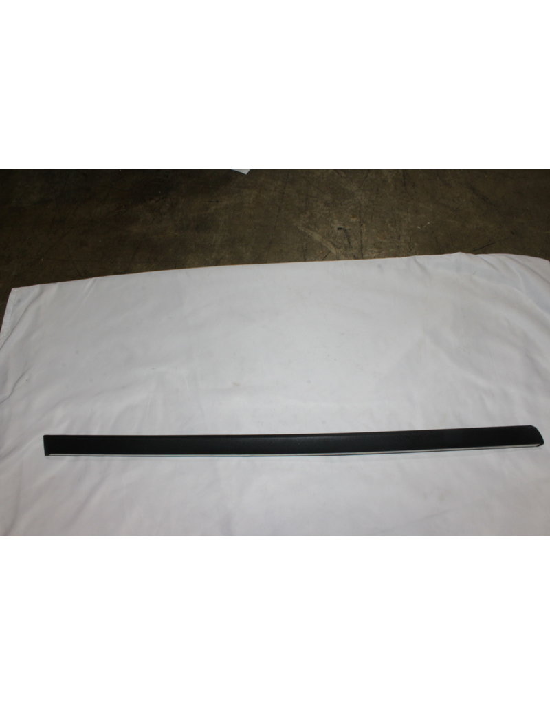 BMW Rear door right moulding for BMW 7 series E-38