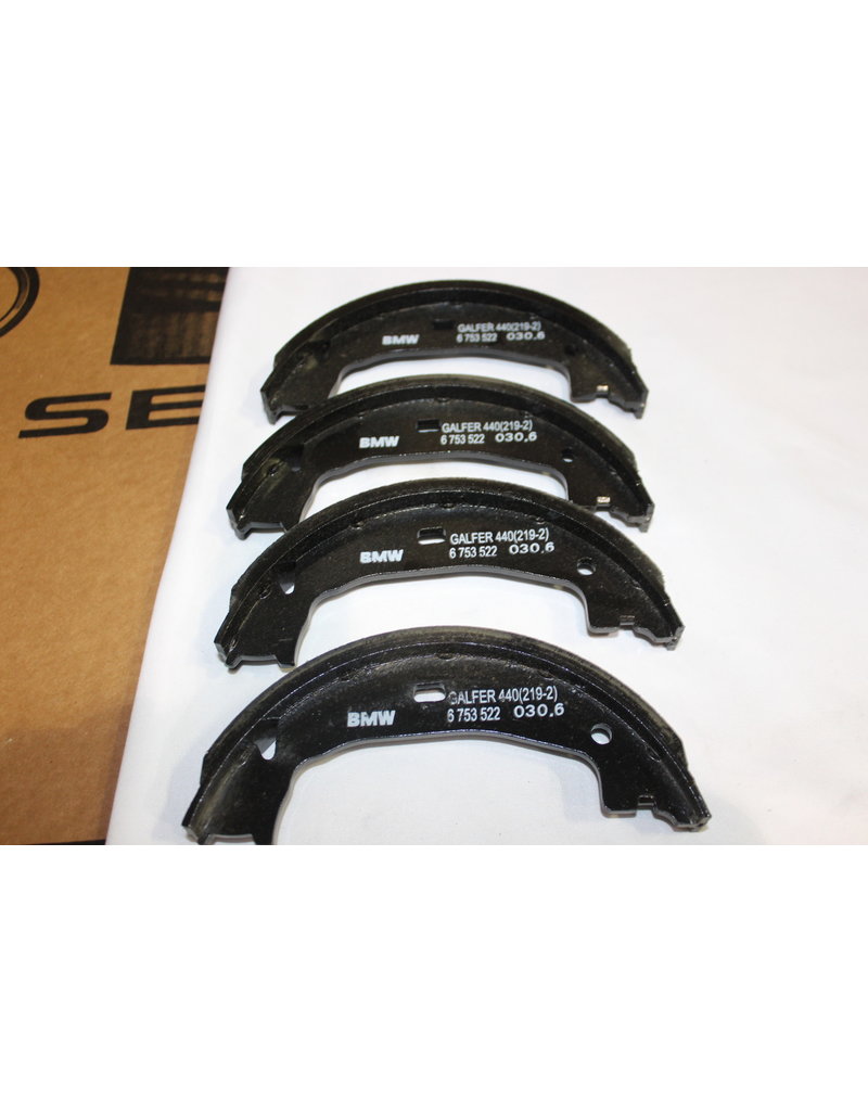 Repair kit brake shoes for BMW - A R T 