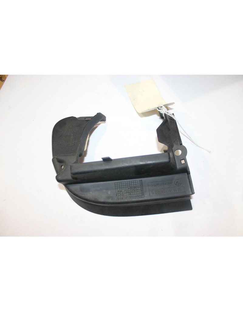 BMW Front air duct left for BMW E-46 coupe or convertible