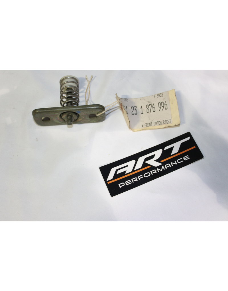 BMW Front right catch for BMW E-28