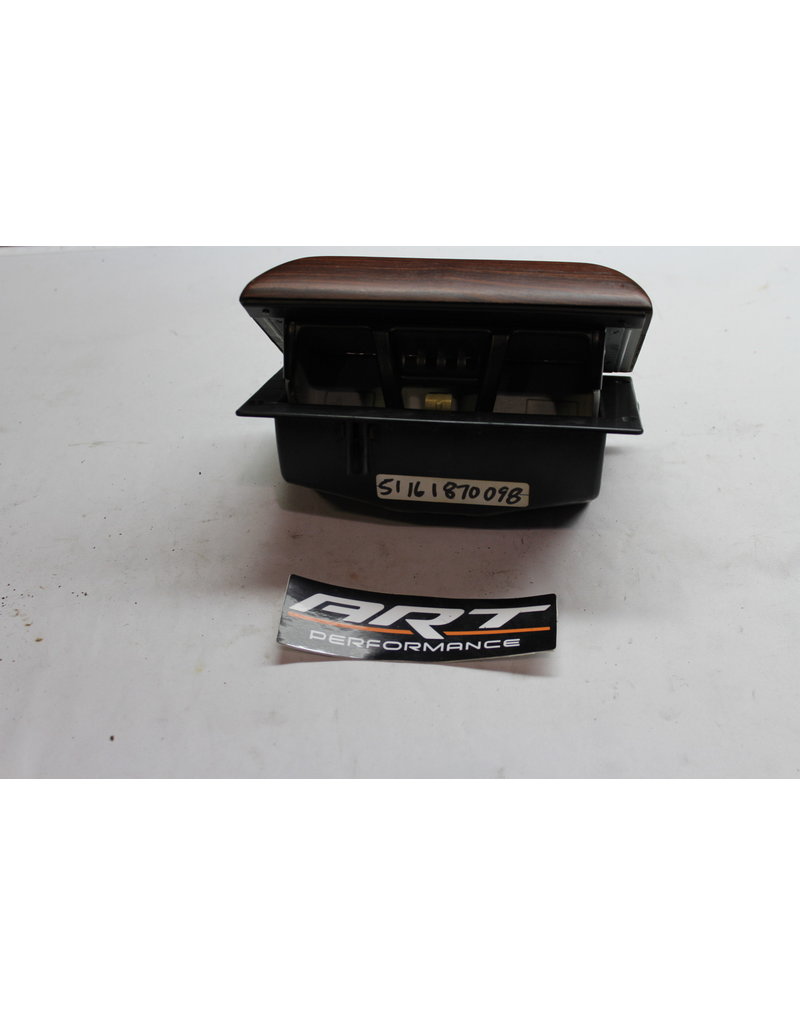 BMW Cinzeiro para  BMW E-23