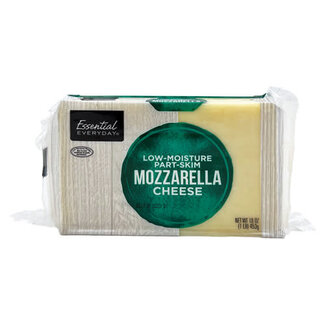 Essential Everyday EED Mozzarella Chunks, 16 oz