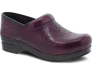 dansko wine clogs