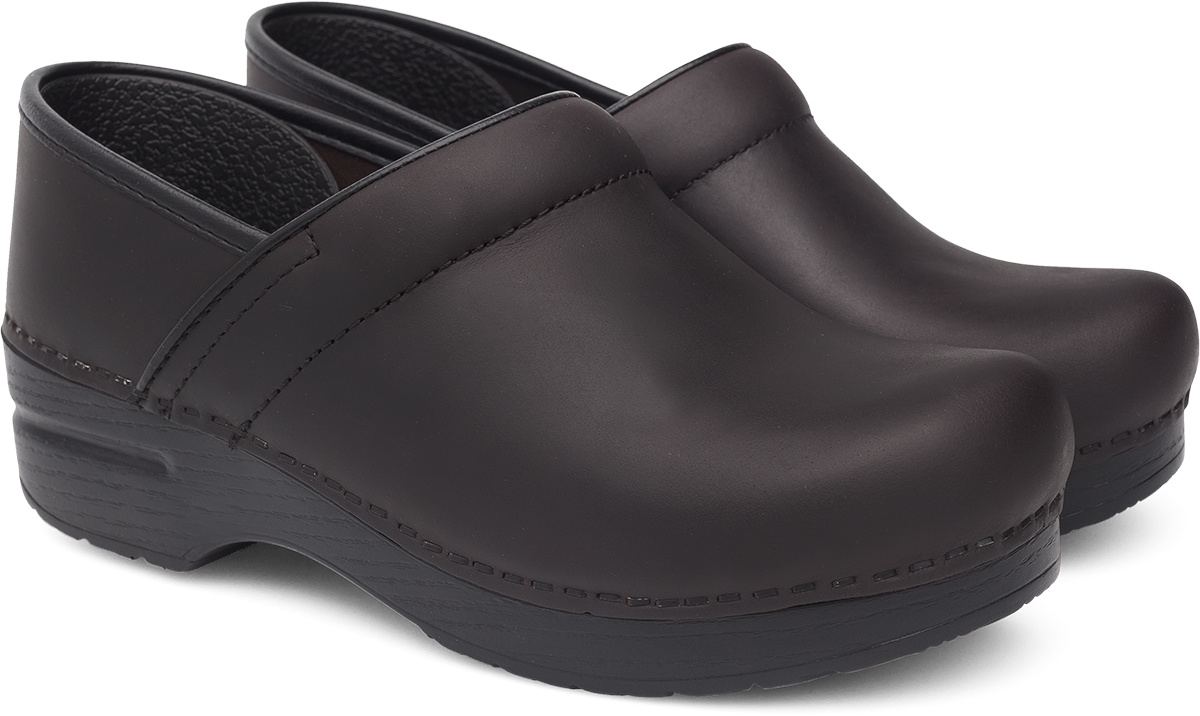 dansko professional oiled