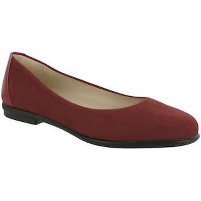 SAS Scenic Scarlett Red 3240-606