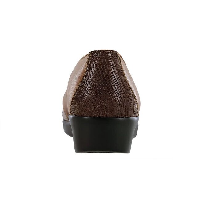 SAS Nora Auburn/Lizard 3570-715