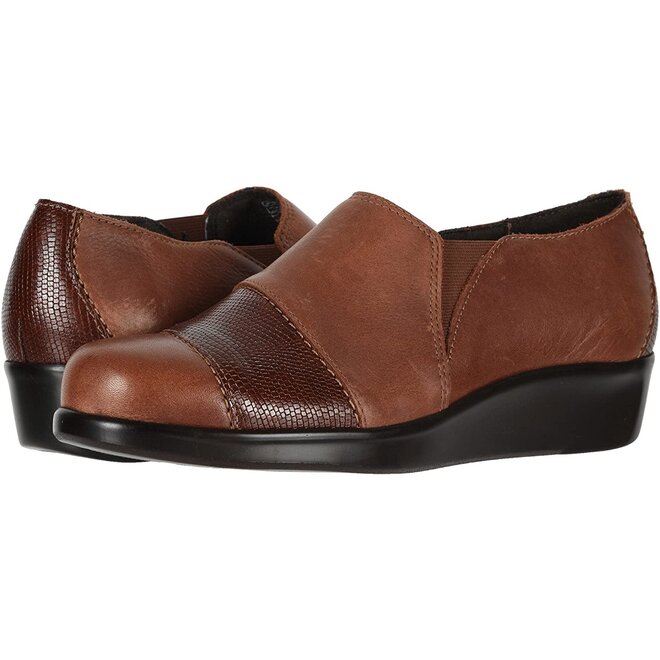 SAS Nora Auburn/Lizard 3570-715