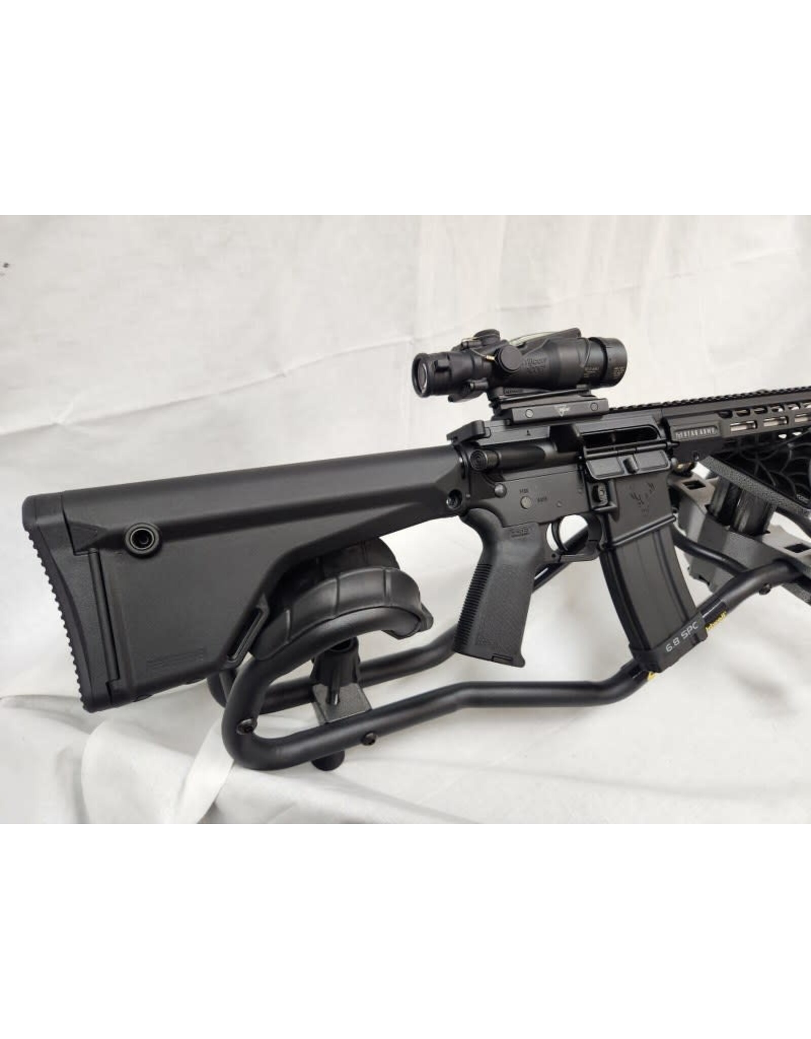 Stag Arms Mod. Stag-15 Super Varminter - 6.8 SPC w/ Trijicon ACOG 4x32