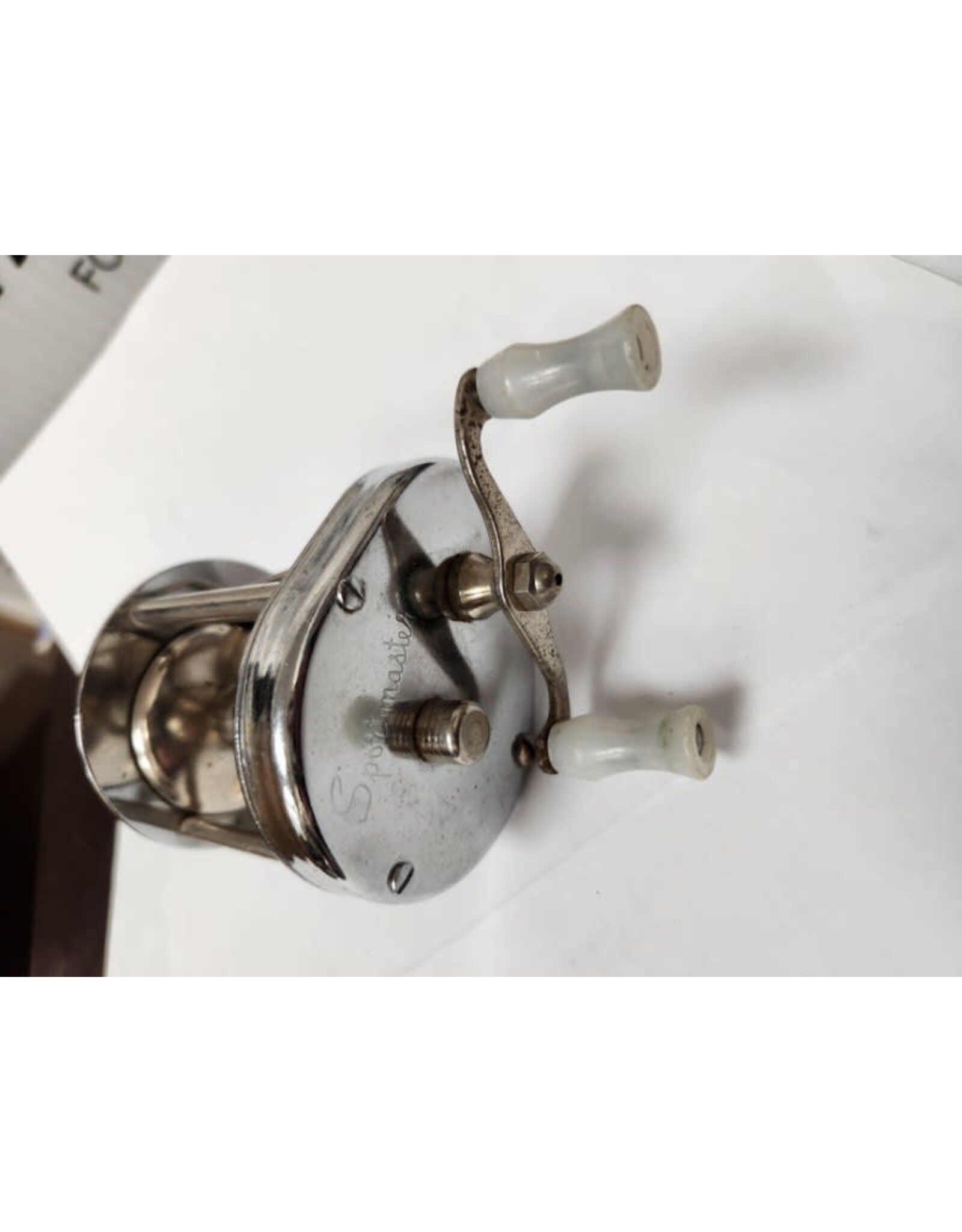 Sportmaster Level-Wind Old-Timer Fishing Reel - Still Works!