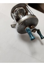 Sport King Model 69 Level-Wind Old-Timer Fishing Reel - Still Works!