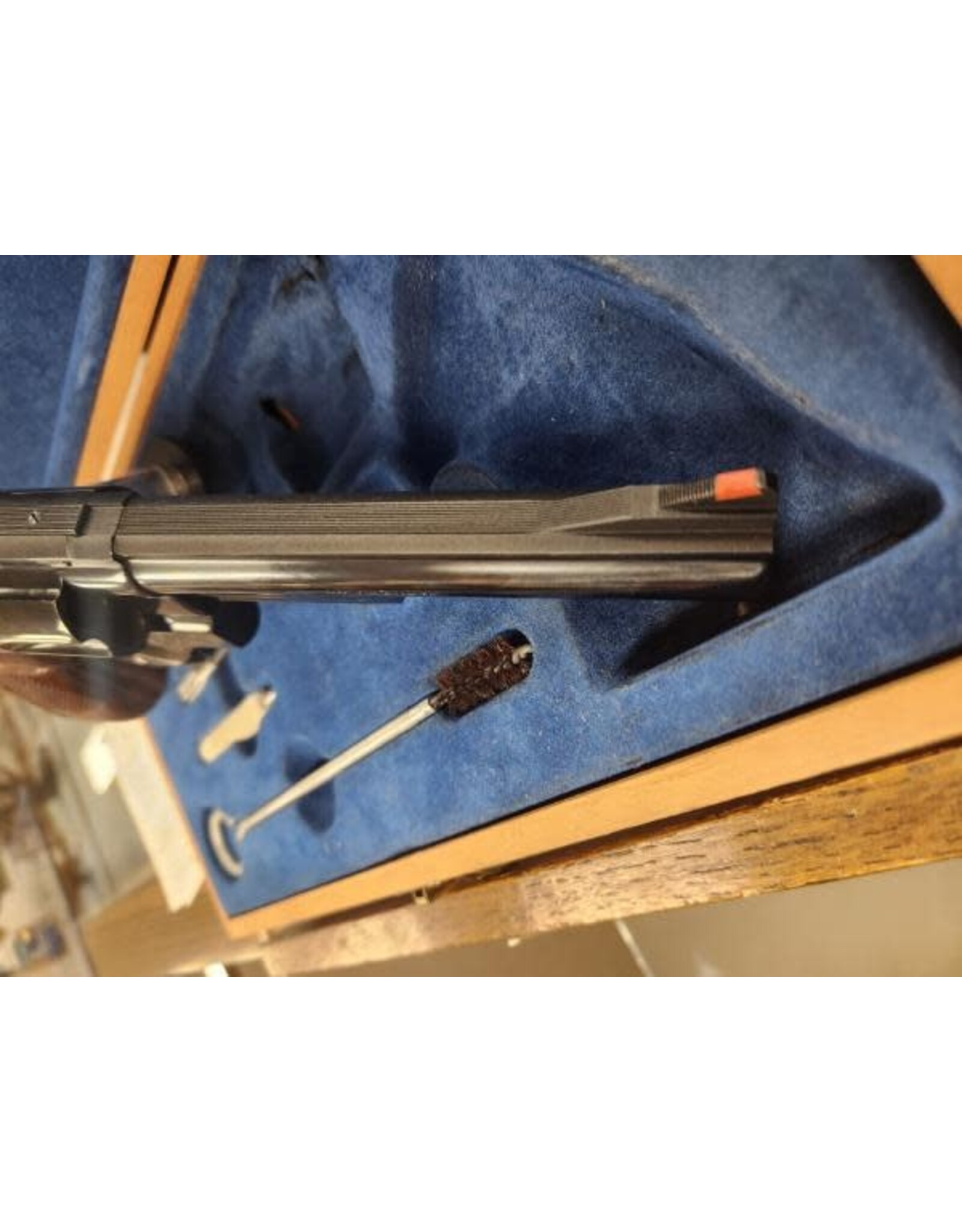 Smith & Wesson Mod. 29-2 - .44 Mag - 5-7/8" bbl 6 Shot