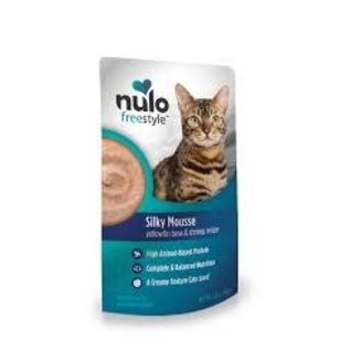 Nulo - Chicken & Salmon  Silky Mousse Cat Pouches 2.8oz