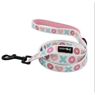 Sassy Woof - Woofs & Kisses Leash