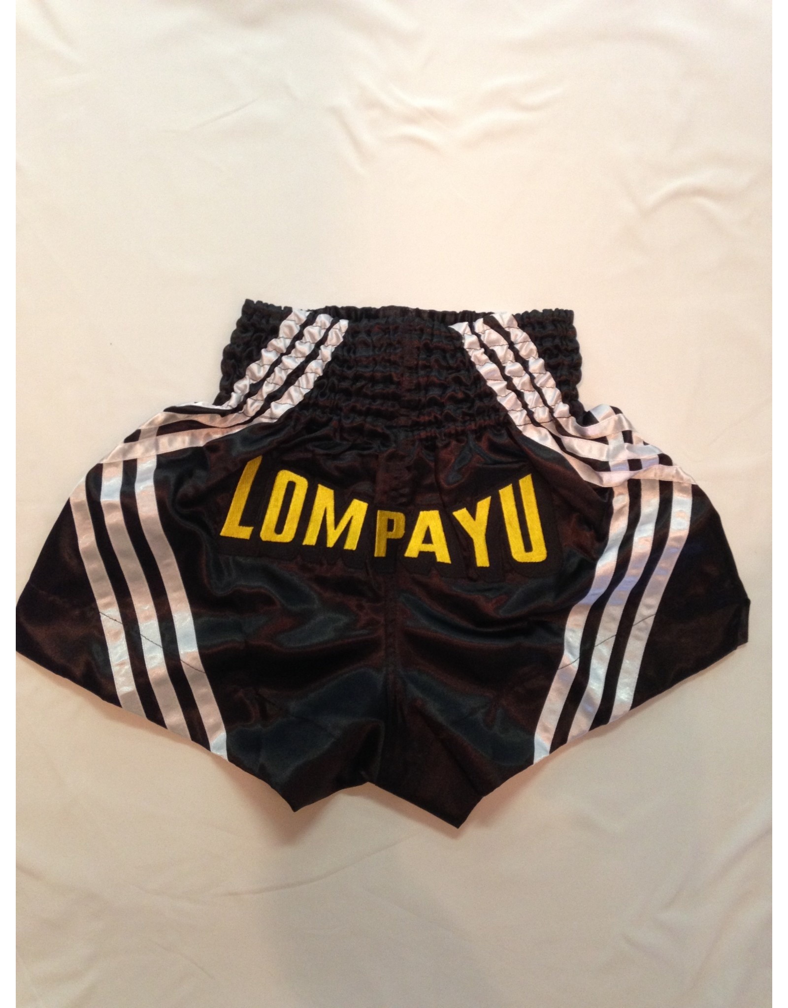 Lom Pa Yu Thai Shorts