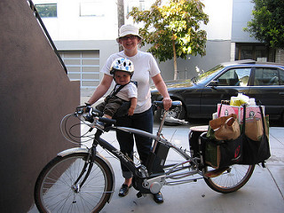 Xtracycle hauling cargo