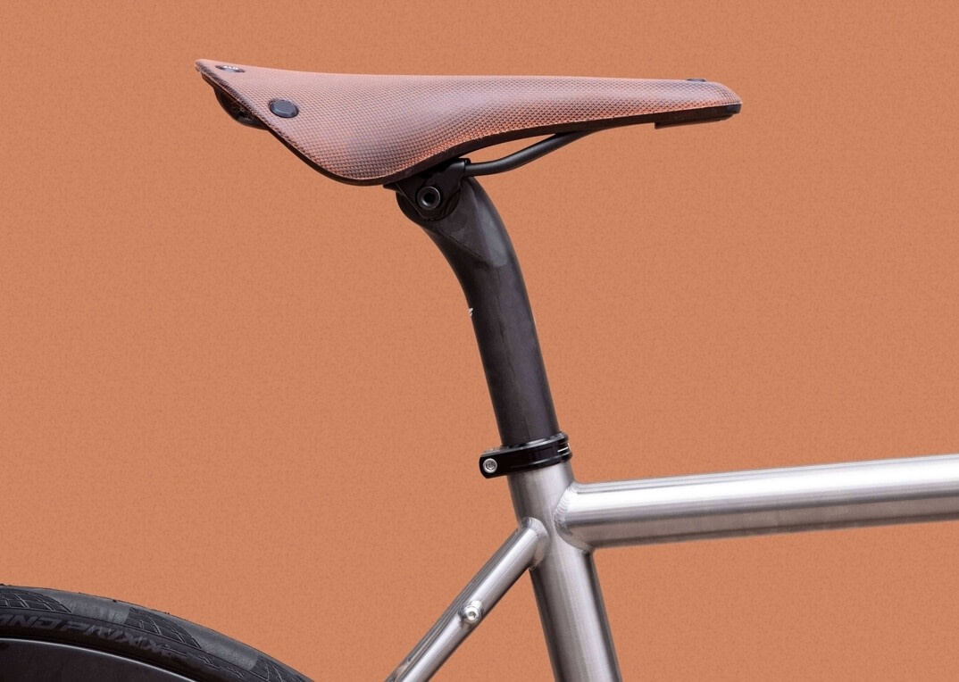 brooks cambium c17 carved all weather bike seat