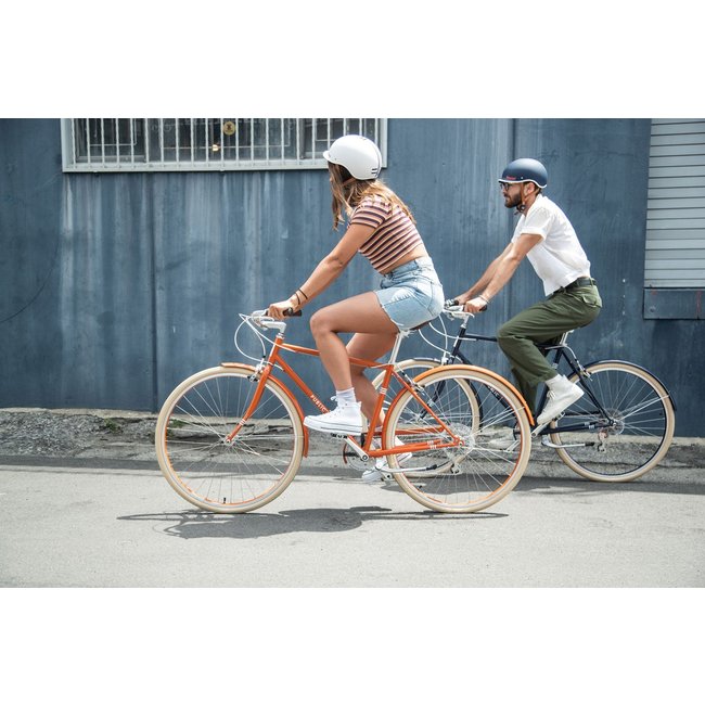 Public V7 Diamond Frame City Bike