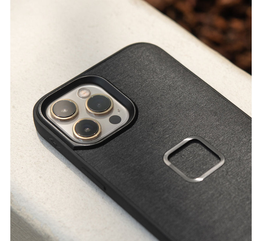 Peak Design  Mobile Everyday Fabric Case iPhone 13 - Charcoal