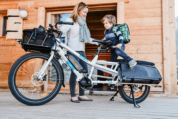 Yuba Spicy Curry electric cargo bike