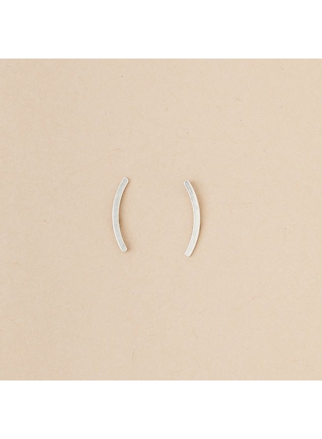 COMET CURVE EARRING - STERLING SILVER