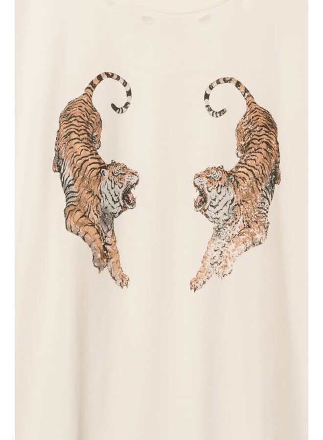 ROARING TIGERS OVERSIZED TEE