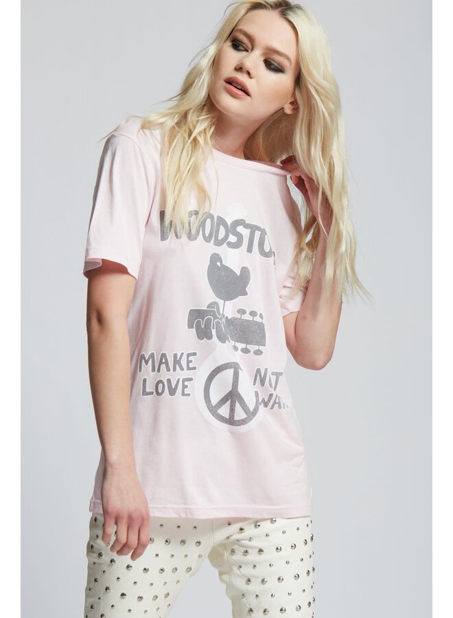 WOODSTOCK MAKE LOVE NOT WAR GRAPHIC TEE